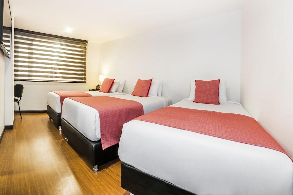 Hotel Sheridan Bogota Exterior photo